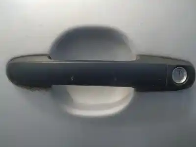 Peça sobressalente para automóvel em segunda mão puxador exterior dianteiro esquerdo por hyundai i30 1.6 crdi cat referências oem iam   