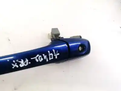 Автозапчасти б/у левая передняя наружная ручка за mazda 3 (bk) 1.6 di turbo ссылки oem iam   