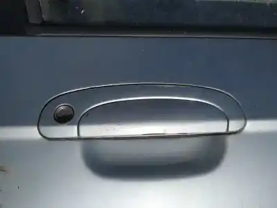 Peça sobressalente para automóvel em segunda mão puxador exterior frente direito por hyundai getz (tb) 1.6 gls referências oem iam 