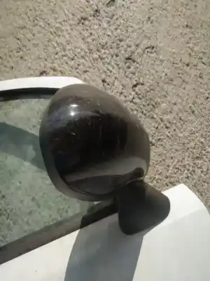 Автозапчасти б/у задний вид справа за opel corsa c 1.2 16v cat (z 12 xep / lb4) ссылки oem iam 