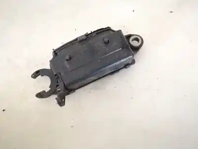 Автозапчасти б/у наружная рукоятка передняя справа за audi a4 avant (b5) 1.8 ссылки oem iam 4a0837206  