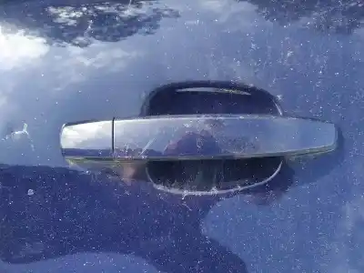 Peça sobressalente para automóvel em segunda mão puxador exterior traseiro direito por opel zafira b 1.9 cdti referências oem iam 