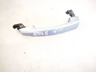 Peça sobressalente para automóvel em segunda mão puxador exterior traseiro direito por opel zafira b 1.9 cdti referências oem iam 