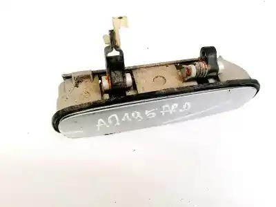 Second-hand car spare part exterior right front door handle for audi a6 avant (4b5) 1.8 t oem iam references 4b2837886