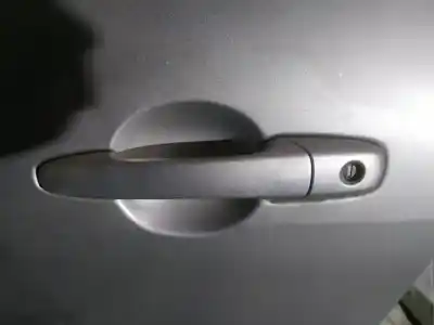 Автозапчастина б/у ліва передня зовнішня ручка для mazda 5 (cr) 2.0 cd (cr19) посилання на oem iam   