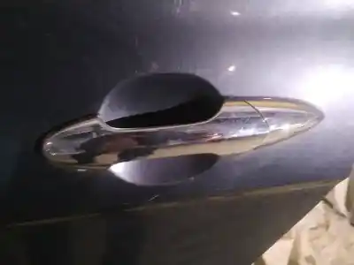 Peça sobressalente para automóvel em segunda mão puxador exterior traseiro esquerdo por honda fr-v (be) 2.0 executive referências oem iam 