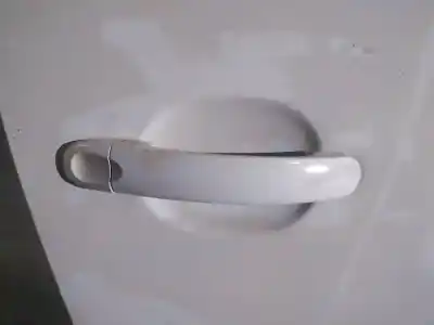 Автозапчастина б/у зовнішня ручка передня прав для volkswagen jetta (1k2) 1.6 edition посилання на oem iam   