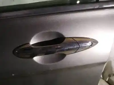 Pezzo di ricambio per auto di seconda mano maniglia esterna anteriore sinistra per honda fr-v (be) 1.8 vtec cat riferimenti oem iam 