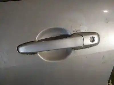 Автозапчасти б/у левая передняя наружная ручка за mazda 5 berl. (cr) 2.0 crtd active+ (105kw) ссылки oem iam   