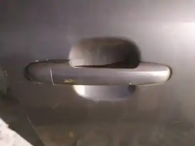 Peça sobressalente para automóvel em segunda mão puxador exterior frente direito por hyundai sonata (nf) 2.0 crdi comfort i referências oem iam 