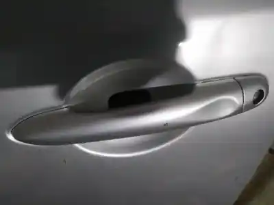 Автозапчастина б/у ліва передня зовнішня ручка для renault megane, iii 2008.11 - 2012.06 1.5 dci 66kw 2009.05 --> посилання на oem iam 
