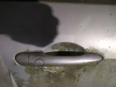 Pezzo di ricambio per auto di seconda mano maniglia esterna anteriore destra per renault scenic ii 1.9 dci diesel riferimenti oem iam 