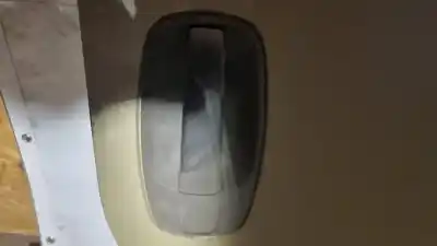 Second-hand car spare part Exterior Right Front Door Handle for OPEL VIVARO 2.5 107 KW OEM IAM references   