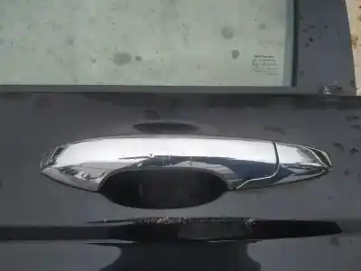 Автозапчастина б/у ліва передня зовнішня ручка для honda cr-v (re) 2.2 dtec cat посилання на oem iam   