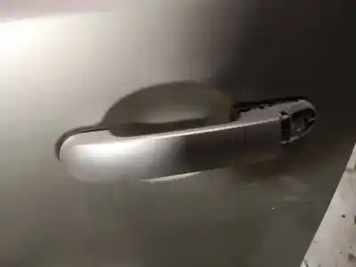 Pezzo di ricambio per auto di seconda mano maniglia esterna anteriore sinistra per nissan note (e11e) 1.5 dci turbodiesel cat riferimenti oem iam   