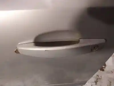 Автозапчастина б/у ліва передня зовнішня ручка для opel astra h caravan 1.7 16v cdti посилання на oem iam 