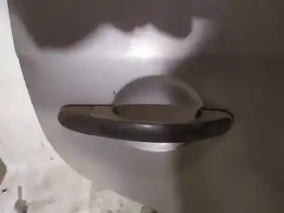 Автозапчасти б/у задняя правая наружная ручка за volkswagen touran (1t1) 1.9 tdi ссылки oem iam 