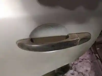 Автозапчасти б/у задняя левая наружная ручка за volkswagen touran (1t1) 1.9 tdi ссылки oem iam 