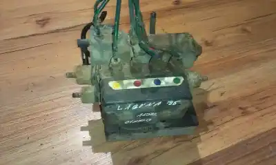 Peça sobressalente para automóvel em segunda mão  por RENAULT LAGUNA (B56)  Referências OEM IAM 10094303014  06001RE3014, F2A5D28D54