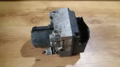 Pièce détachée automobile d'occasion ABS (SYSTÈME ANTI-BLOCAGE DES ROUES) pour AUDI A4, B5 1994.11 - 1999.09  Références OEM IAM 8D0614111  0256214002
