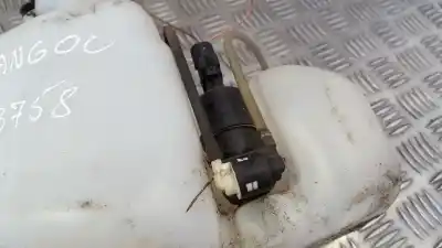 Second-hand car spare part washer pump for renault kangoo (f/kc0) 1.2 oem iam references 7700821782 Second-hand car spare part washer pump for renault kangoo (f/kc0) 1.2 oem iam references 7700821782