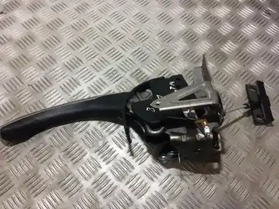 Second-hand car spare part handbrake lever for toyota auris, i e15 2006.10 - 2012.10 1.6l 91kw dual vvt-i 2006.10 - 2012.10 oem iam references 11319661