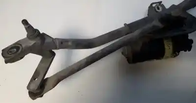 Second-hand car spare part front windscreen wiper linkage for audi a4 avant (b5) 1.9 tdi oem iam references 8d1955023