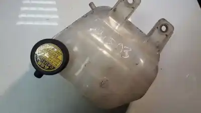 Pièce détachée automobile d'occasion VASE D'EXPANSION DE LIQUIDE DE REFROIDISSEMENT pour TOYOTA RAV 4 (A2)  Références OEM IAM   