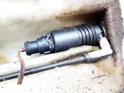 Peça sobressalente para automóvel em segunda mão motor limpa vidros por audi 100 avant (c4) 2.5 tdi referências oem iam 