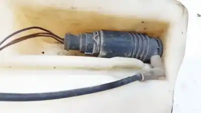 Peça sobressalente para automóvel em segunda mão motor limpa vidros por audi 100 avant (c4) 2.5 tdi referências oem iam 