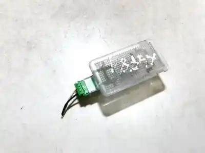 Peça sobressalente para automóvel em segunda mão Luz Da Chapa De Matrícula por VOLVO XC90 2.4 D Momentum Geartronic (7 Sitze) Referências OEM IAM 9151431  