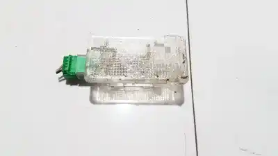 Peça sobressalente para automóvel em segunda mão Luz Da Chapa De Matrícula por VOLVO XC90 2.4 D Momentum Geartronic (7 Sitze) Referências OEM IAM 9151431  042020E