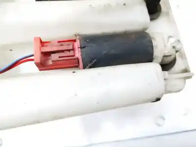 Peça sobressalente para automóvel em segunda mão motor limpa vidros por toyota avensis wagon (t25) 2.0 d-4d executive referências oem iam 