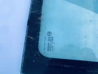 Peça sobressalente para automóvel em segunda mão vidro traseiro esquerdo por citroen berlingo 1.8 multivolumen referências oem iam   