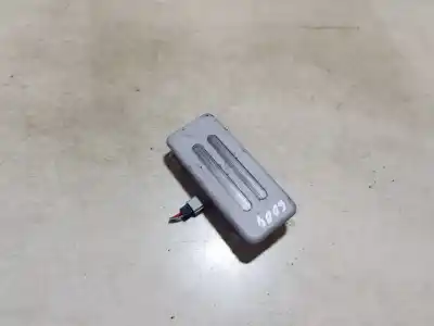 Peça sobressalente para automóvel em segunda mão luz da chapa de matrícula por bmw 3-series, e90 / e91 / e93 2005.02 - 2009.01 320 d 120kw 2005.01 - 2011.12 referências oem iam 6962011