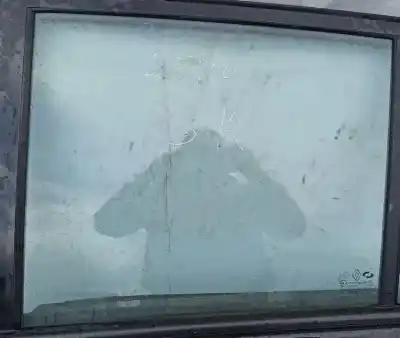 Tweedehands auto-onderdeel linker achterruit voor renault koleos 2.0 dci diesel fap oem iam-referenties 