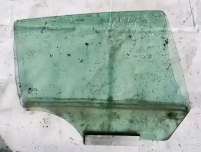 Peça sobressalente para automóvel em segunda mão vidro traseiro direito por opel astra h caravan 1.3 innovation referências oem iam 