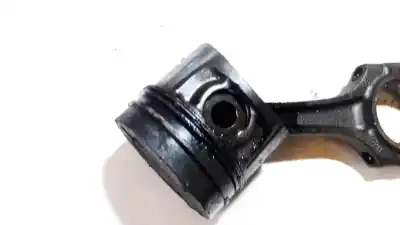 Second-hand car spare part piston for renault laguna (b56) 2.2 diesel oem iam references   