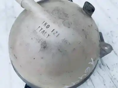 Автозапчасти б/у расширительный депозит за volkswagen golf v variant (1k5) 1.4 ссылки oem iam 1k0121407a  