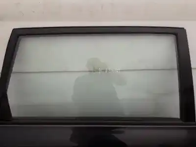 Peça sobressalente para automóvel em segunda mão vidro traseiro direito por toyota avensis wagon (t25) 2.0 d-4d executive referências oem iam 