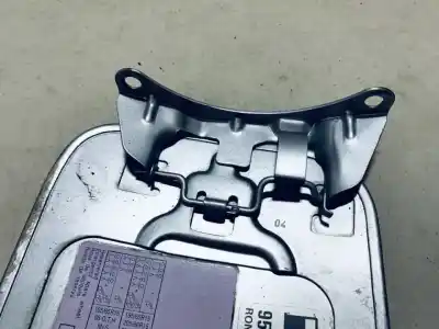 Автозапчасти б/у крышка бензобака за audi a3 (8l) 1.8 ambiente ссылки oem iam 8l0010141t  1h0010092c