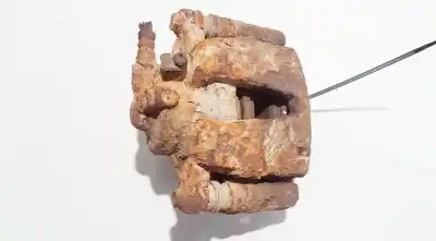 Second-hand car spare part front left brake caliper for fiat doblo (119) 1.3 16v multijet dynamic pan. oem iam references 