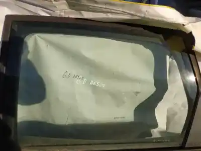 Tweedehands auto-onderdeel linker achterruit voor renault scenic ii 1.5 dci diesel oem iam-referenties 