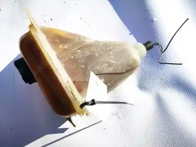 Автозапчасти б/у расширительный депозит за audi 80 avant 1.9 tdi ссылки oem iam 8a0121403  