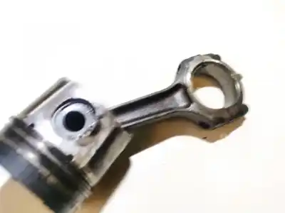 Second-hand car spare part piston for renault megane i scenic (ja0) 1.9 d kaleido oem iam references   