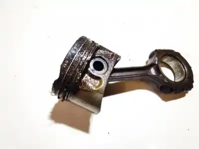 Second-hand car spare part piston for renault scenic ii 1.6 16v oem iam references   10383, k420k
