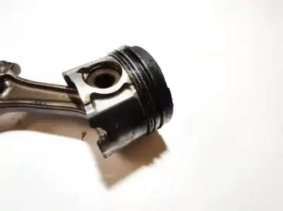 Second-hand car spare part piston for opel meriva b 1.7 16v cdti oem iam references   