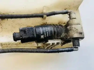 Pièce détachée automobile d'occasion POMPE D'EAU DE NETTOYAGE DU PARE BRISE pour OPEL MERIVA B  Références OEM IAM 13250357  32401117