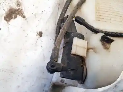 Peça sobressalente para automóvel em segunda mão motor limpa vidros por ford focus turnier (cb4) 1.6 16v cat referências oem iam 1s7117k624