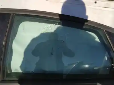 Peça sobressalente para automóvel em segunda mão vidro traseiro esquerdo por ford mondeo iv 1.8 tdci referências oem iam 
